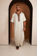 Jalaba Omar - Beige Short-Sleeved Men’s Jalaba – Lightweight Linen with Embroidered Detailing