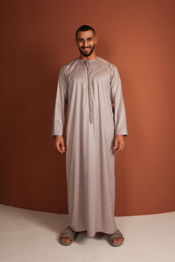 Kandhoura Idris - Soft Taupe Emirati Kandhoura – Premium Cotton Blend | Timeless Comfort & Elegance