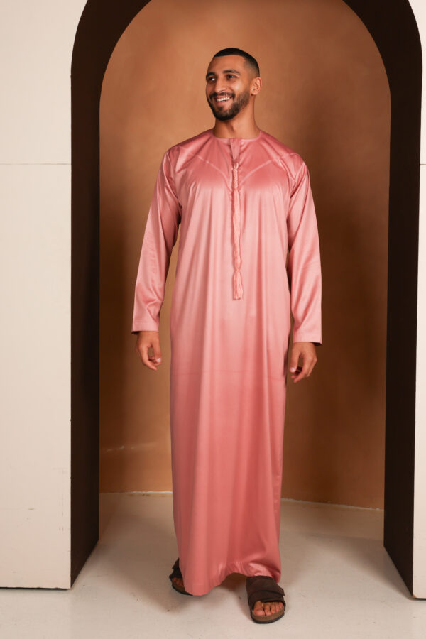 Kandhoura Lassana - Blush Pink Emirati Kandhoura – Smooth Satin Blend | Modern Elegance & Comfort