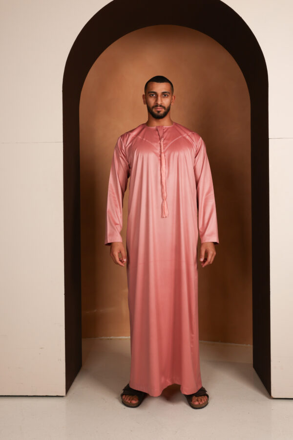 Kandhoura Lassana - Blush Pink Emirati Kandhoura – Smooth Satin Blend | Modern Elegance & Comfort