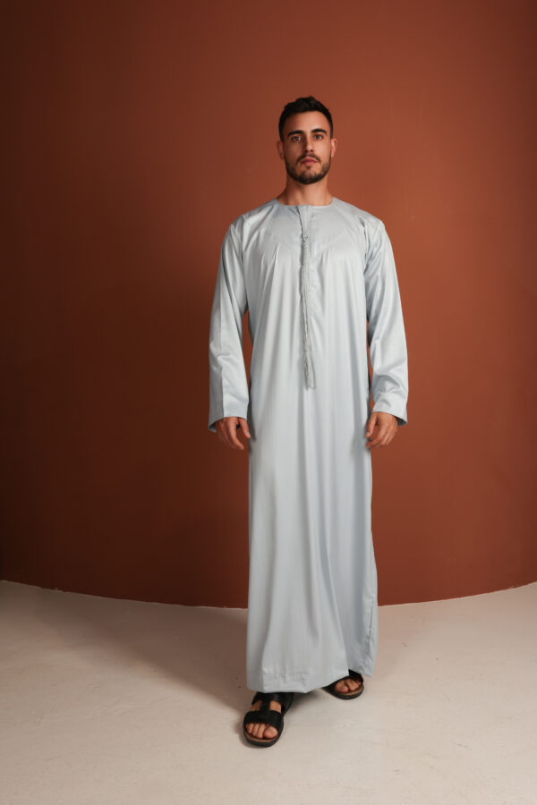 Kandhoura Idriss - Light Grey Emirati Kandhoura – Soft Cotton Blend | Modern Tradition & Comfort