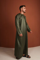 Kandhoura Samir - Kandhoura Emirati Verde Oliva - Mezcla de Algodón Suave | Ropa Tradicional Elegante y Transpirable