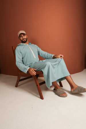 Qamis Abdoulaye - Suave Qamis de hombre con capucha verde menta - Tejido ligero Zibda | Diseño clásico omaní