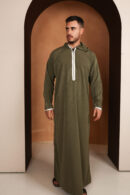 Qamis Ismael - Qamis à capuche pour homme vert olive - Tissu Zibda léger - Style omanais classique