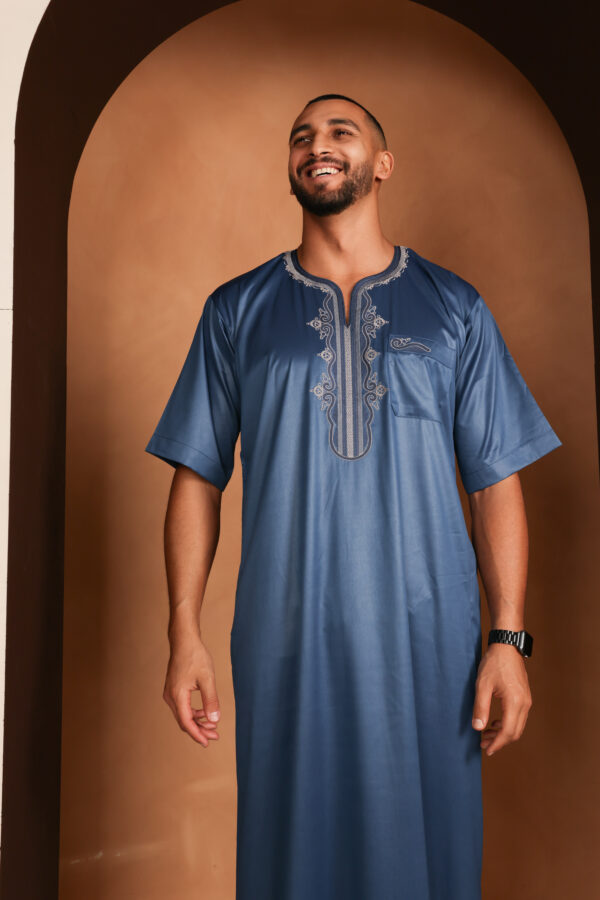 Qamis Issa - Deep Blue Short-Sleeve Men’s Qamis – Premium Ebony Satin | Elegant Embroidery