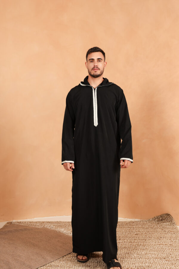 Qamis Papis - Black Hooded Men’s Qamis – Lightweight Zibda Fabric | Classic Omani Style