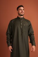 Qamis Rachid - Qamis largos para hombre en verde oliva oscuro