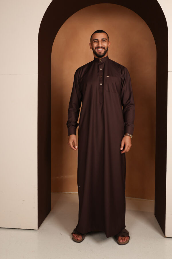 Qamis Sahal – Men’s Long Qamis in Dark Chocolate Brown